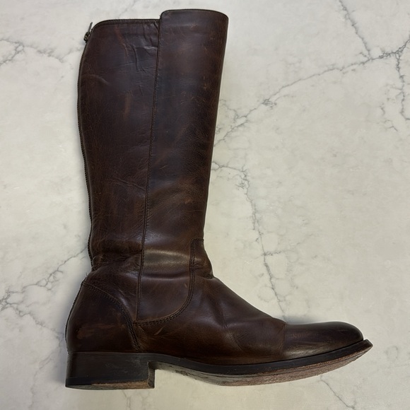 FRYE Women’s Chocolate Melissa Stud Distressed Back Zip Boots Size 7.5 - Picture 10 of 12